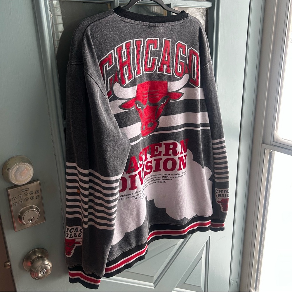 Vintage 90s Chicago Bulls Sweatshirt All Over Print Crew Neck Basketball NBA XXL - Picture 4 of 13